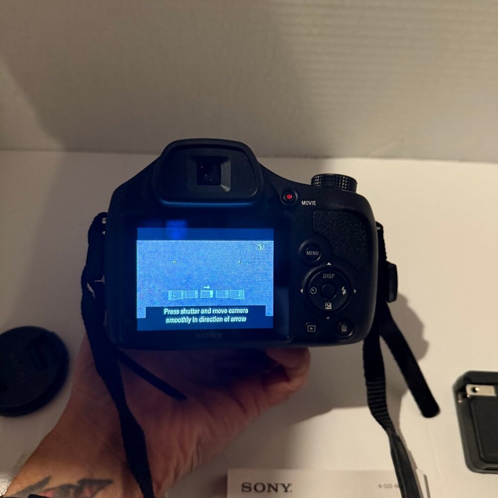 Sony Cyber-Shot DSC-H400 Digital Camera 63x Zoom, Works Perfectly & Like New - Picture 5 of 6